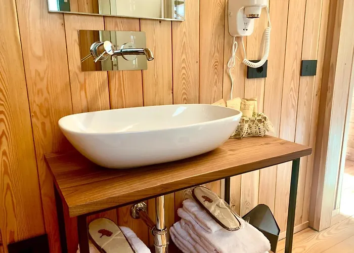 Tree House San Giorgio 4* Solagna